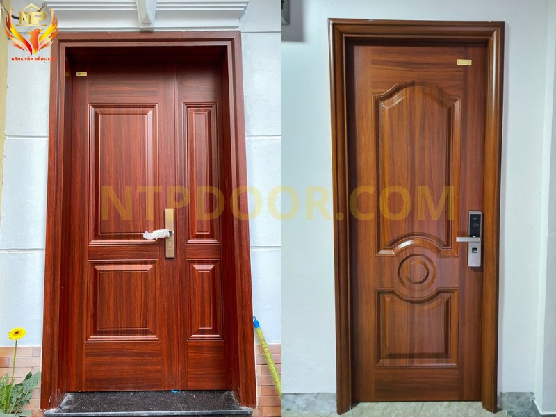 Cửa thép vân gỗ kết hợp khóa thông minh, đảm bảo an toàn
