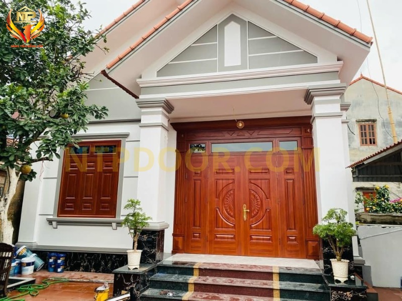 Lắp đặt cửa thép vân gỗ cho nhà ở tại Lạng Sơn