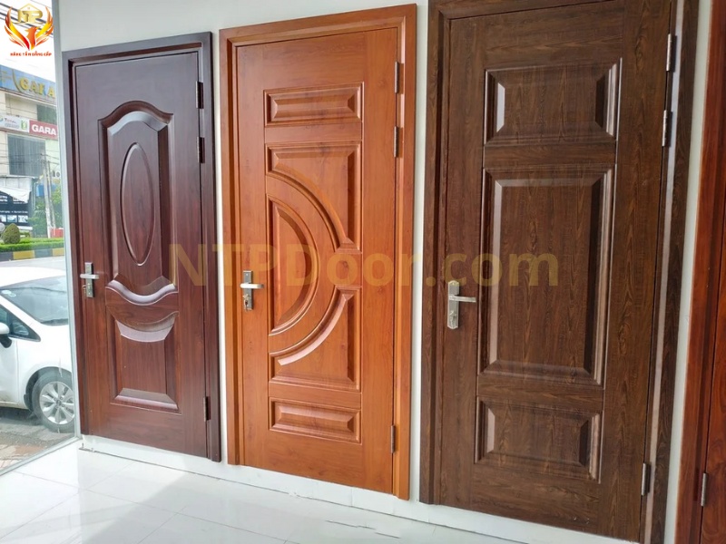 15+ Mẫu cửa thông phòng đẹp, hiện đại, ưa chuộng 2024 2 Cửa thông phòng làm bằng gỗ khá được các gia đình ưa chuộng